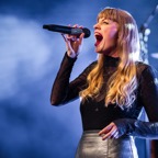 Kat-Singing-1.jpg